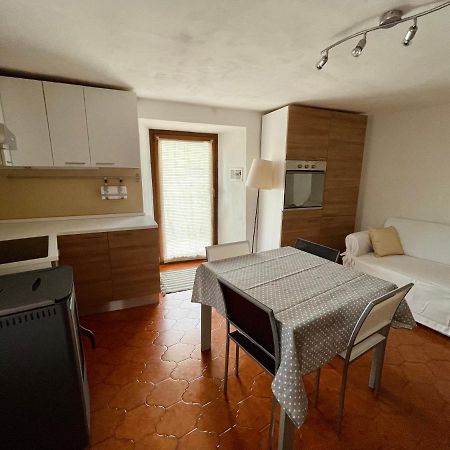 Maison Merlot Lägenhet Aosta Exteriör bild